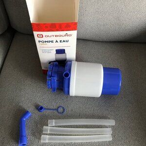 NEW Outbound Water Pump, 10 L, 5 Gallon Water Jug, Never Used Camping Cottage